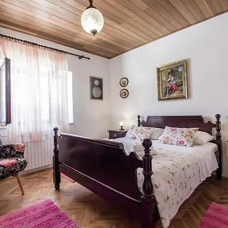 Holiday home House Zlatna